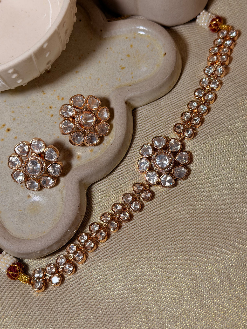 Royal Floral Polki Kundan Choker Necklace Set with Statement Stud Earrings – Rose Gold Finish - Royal Floral Polki Kundan Choker Necklace Set with Statement Stud Earrings – Rose Gold Finish (2)