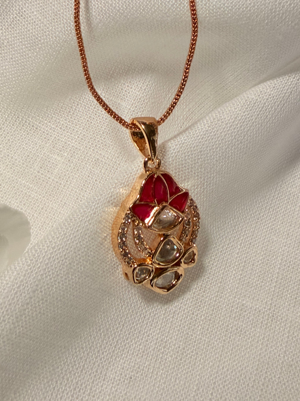 Ruby Pink Floral Polki Pendant Necklace Set with Matching Stud Earrings – Rose Gold Finish - Ruby Pink Floral Polki Pendant Necklace Set with Matching Stud Earrings – Rose Gold Finish (3)