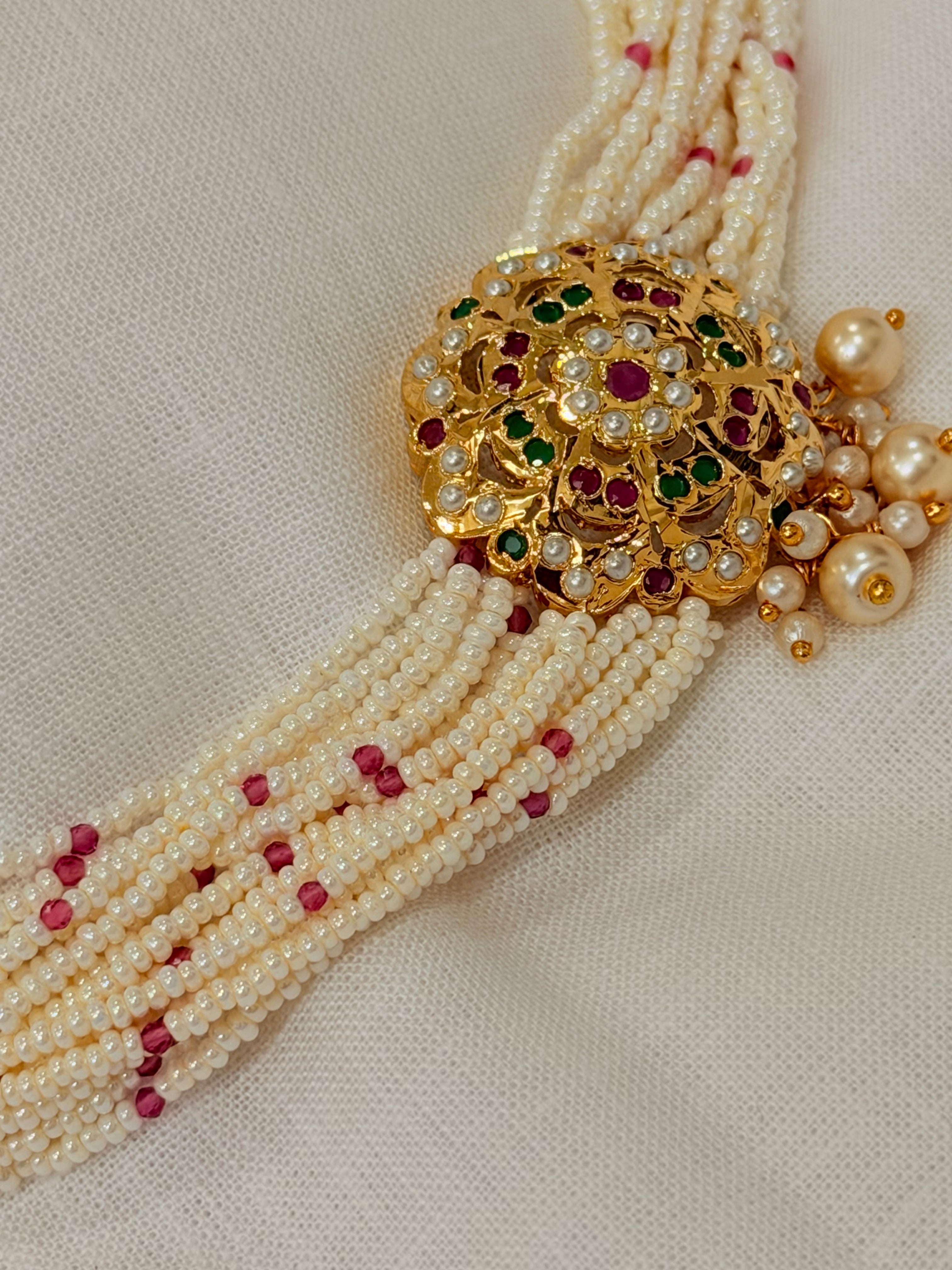 Sylvara Jadau Pearl Heritage Choker Set - Multicolour (2)