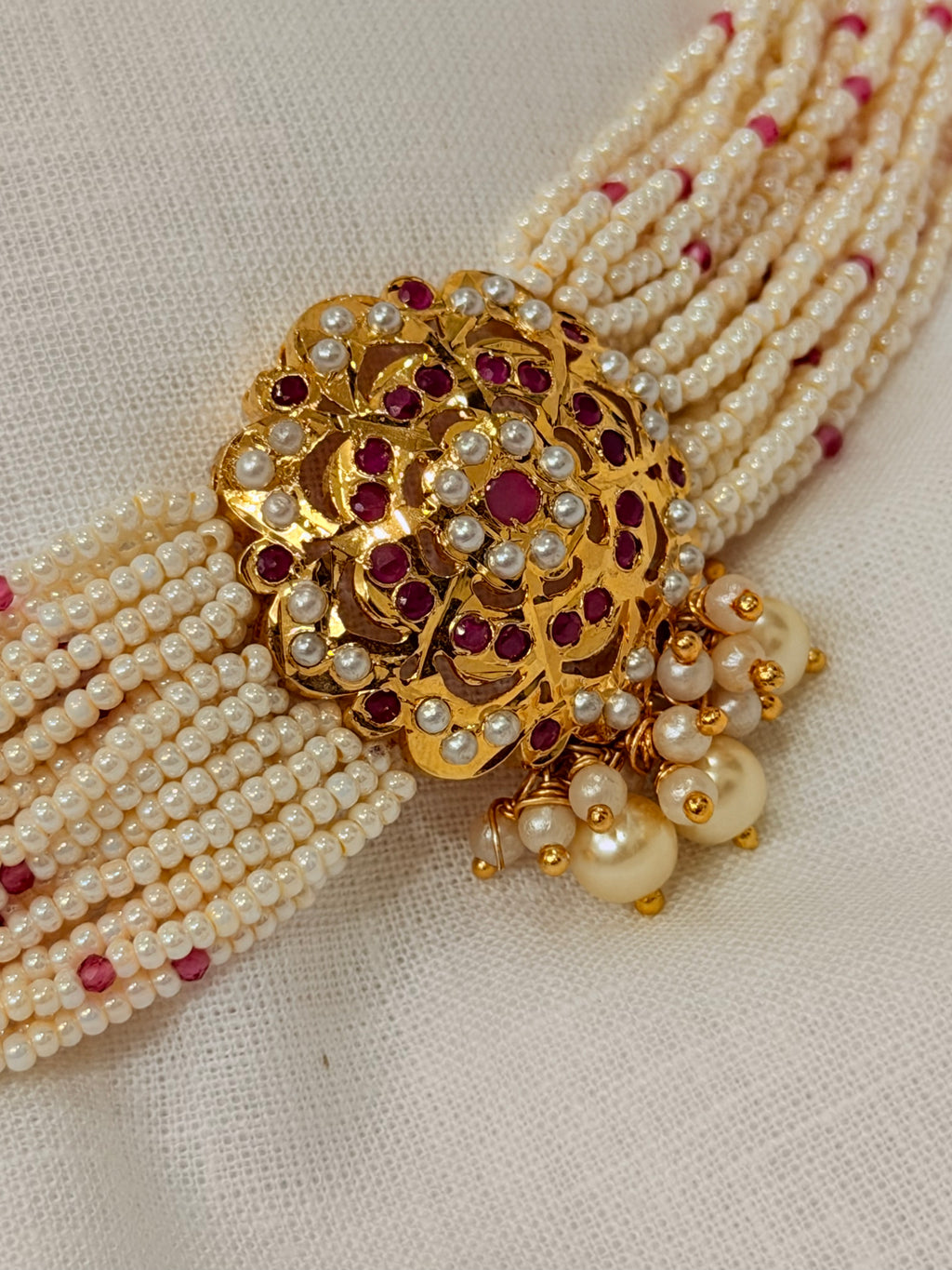 Sylvara Jadau Pearl Heritage Choker Set - Ruby (2)