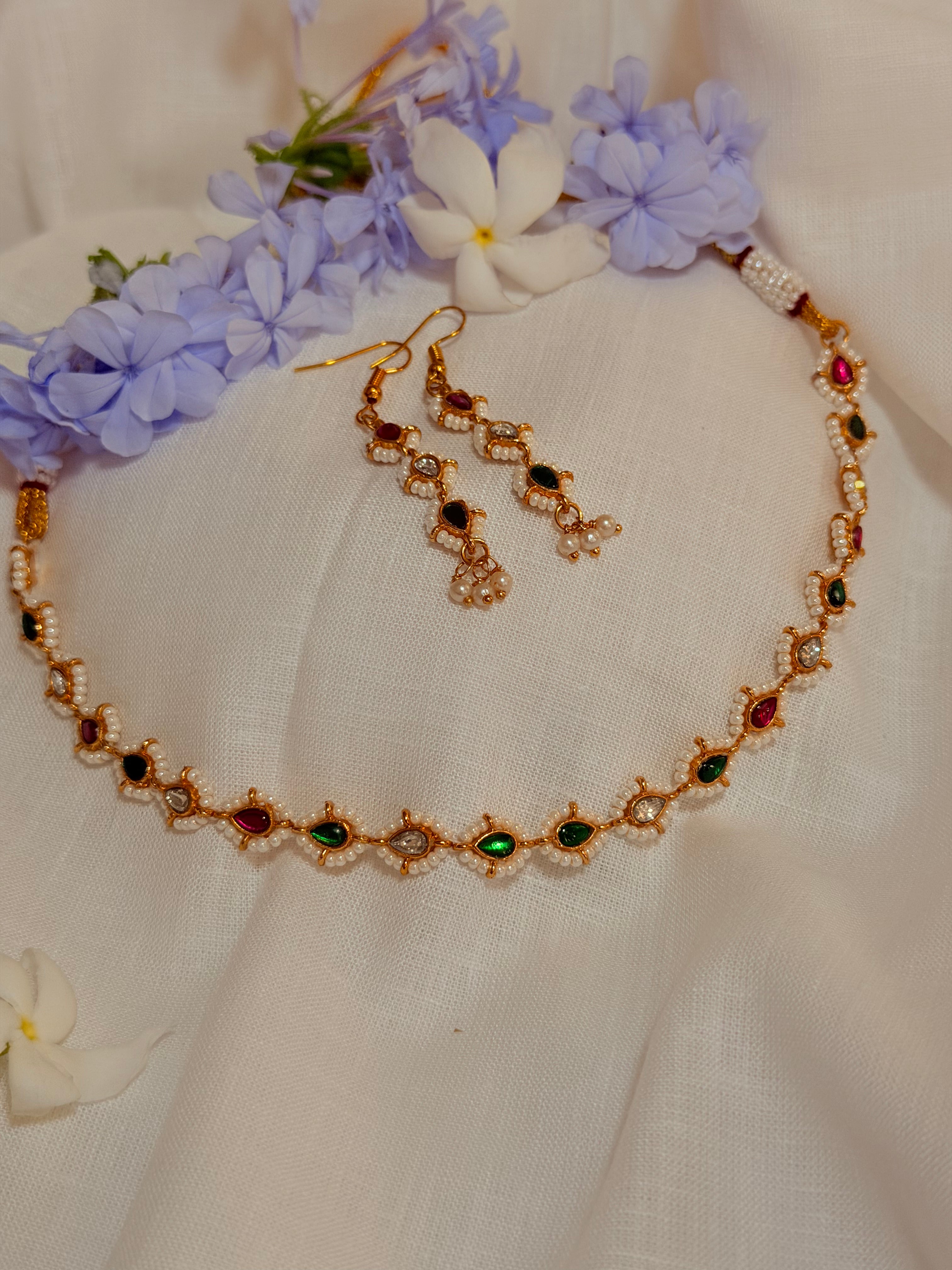 Aurelia Pearl Teardrop Necklace Set - Green & Ruby (1)