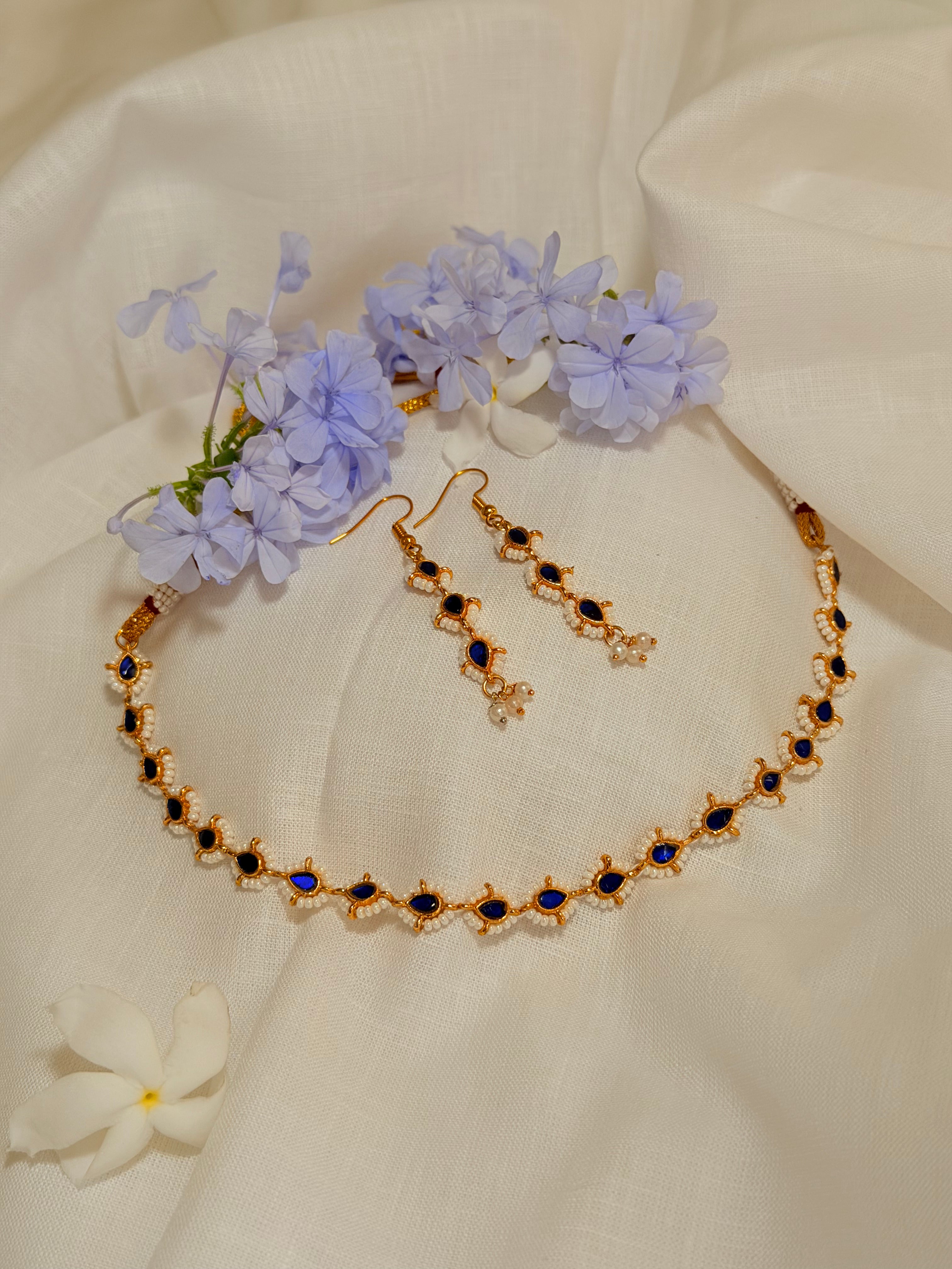 Aurelia Pearl Teardrop Necklace Set - Sapphire Blue (1)