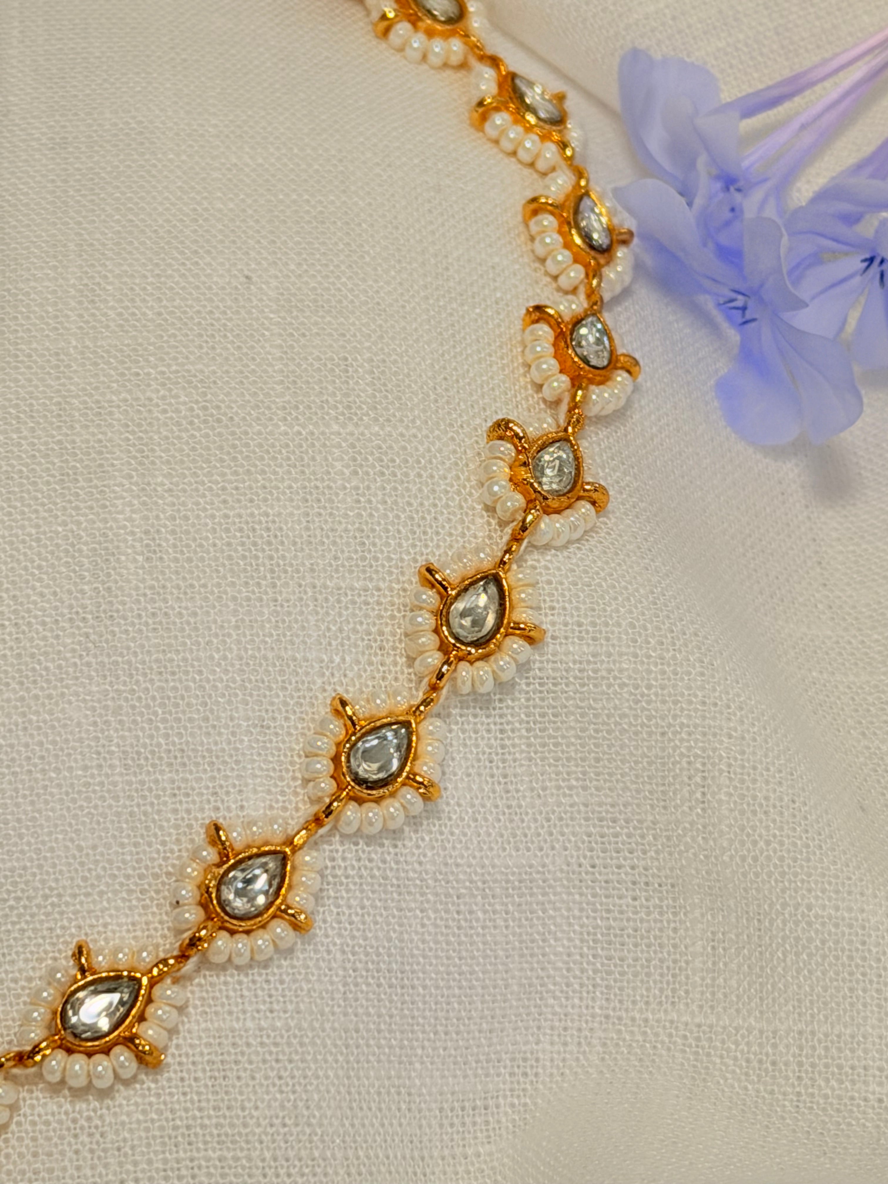 Aurelia Pearl Teardrop Necklace Set - White Kundan (2)