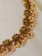 Padmika Lotus Kemp Stone Pearl Choker Set - White (2)