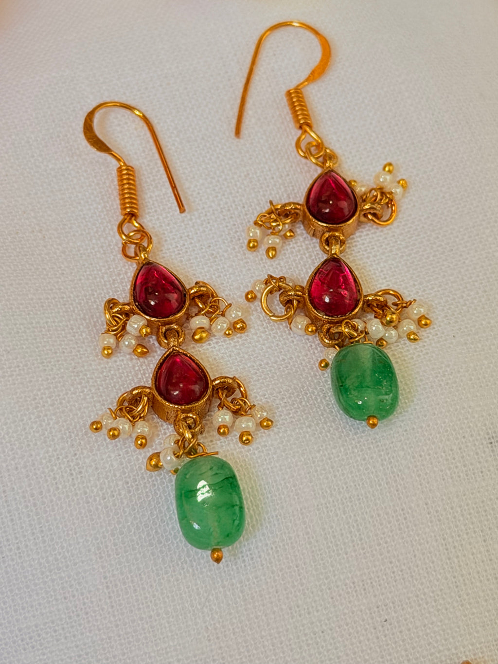 Vasudha Ruby & Green Beaded Drop Choker Set - Vasudha Ruby & Green Beaded Drop Choker Set (3)