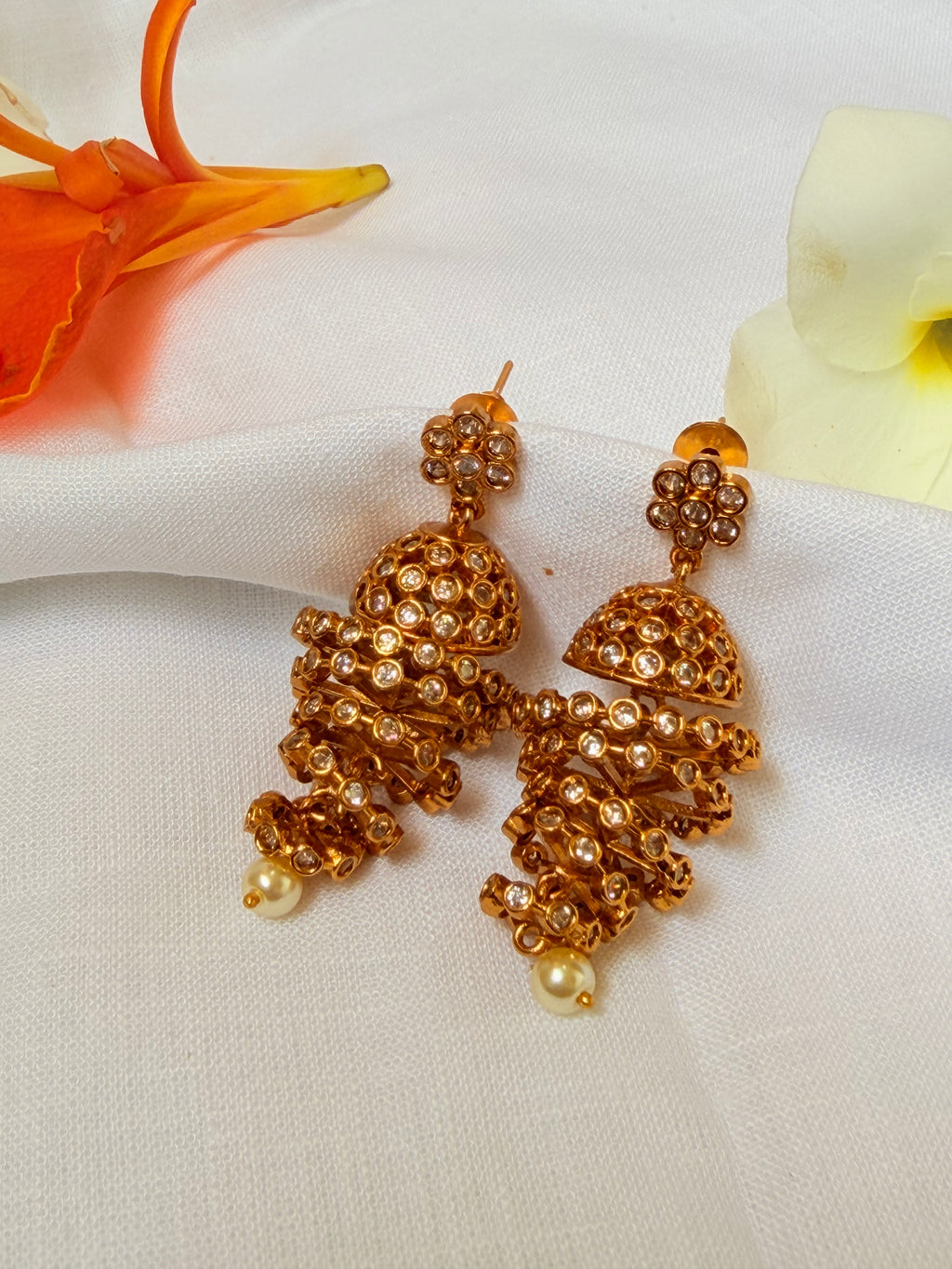 Anvitha Antique Yadi Cascade Jhumkas - Anvitha Antique Yadi Cascade Jhumkas (1)