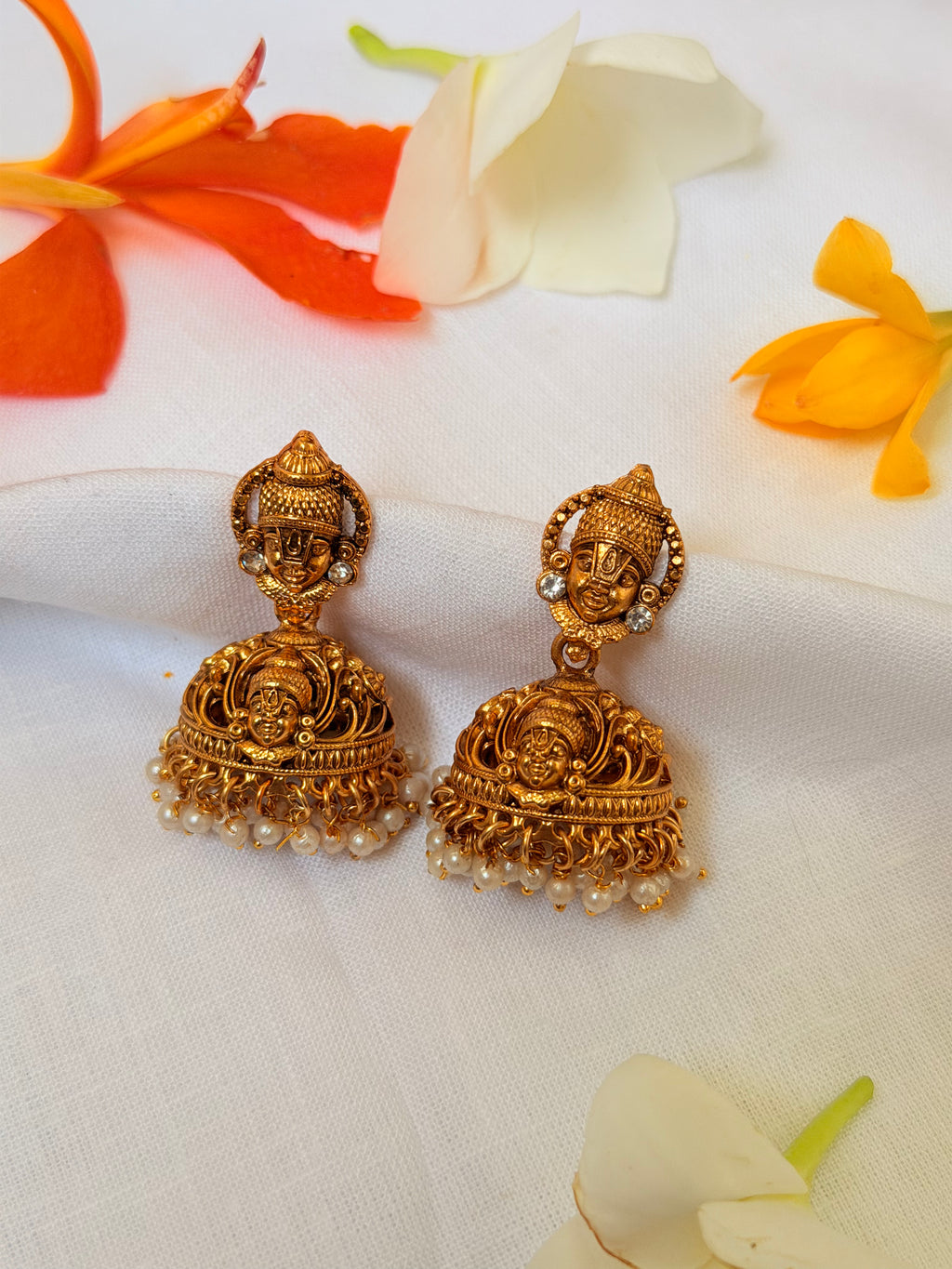 Shrivatsa Vishnu Temple Jhumka Earrings - Shrivatsa Vishnu Temple Jhumka Earrings (1)