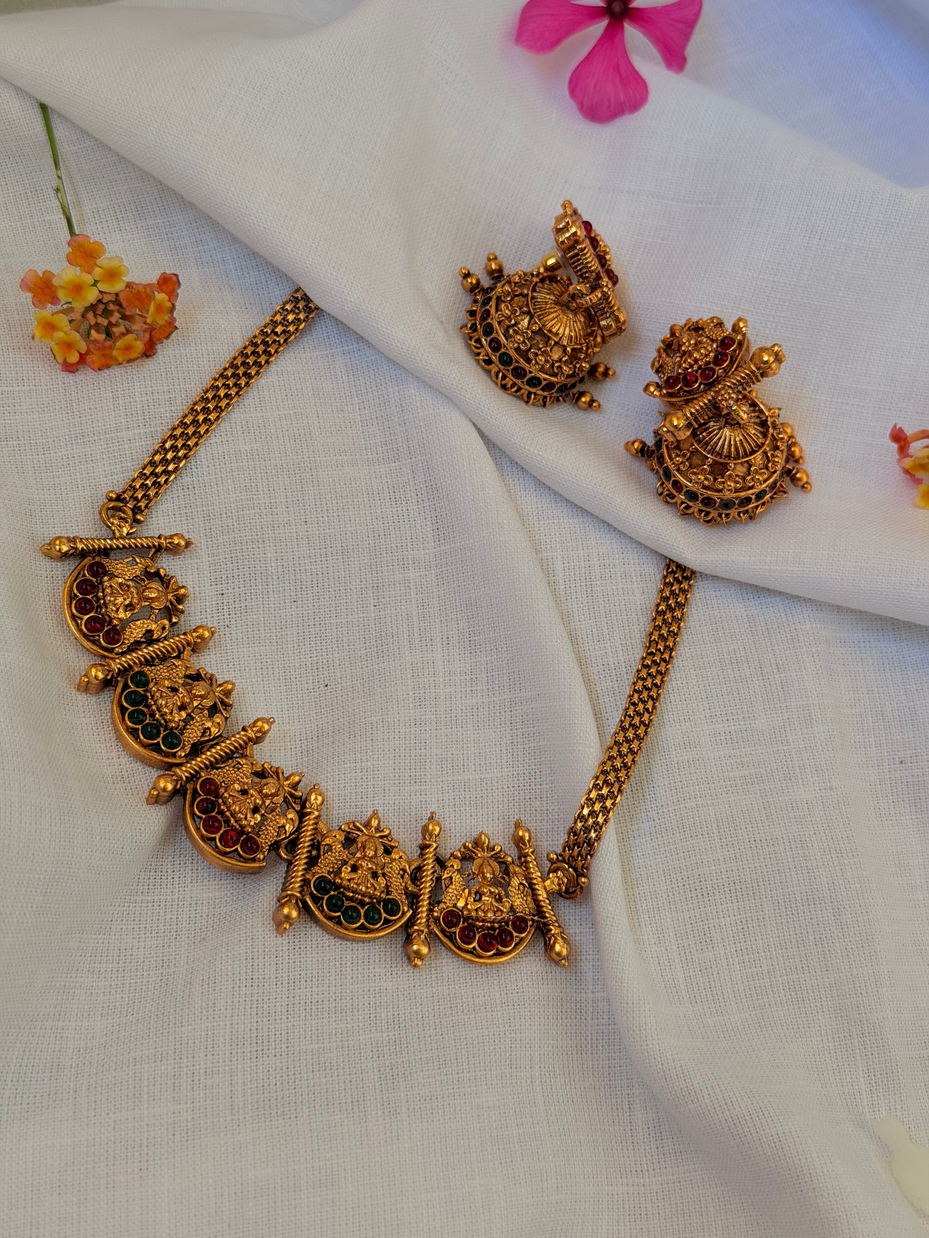 Vaidehi Lakshmi Temple Necklace Set - Vaidehi Lakshmi Temple Necklace Set (2)