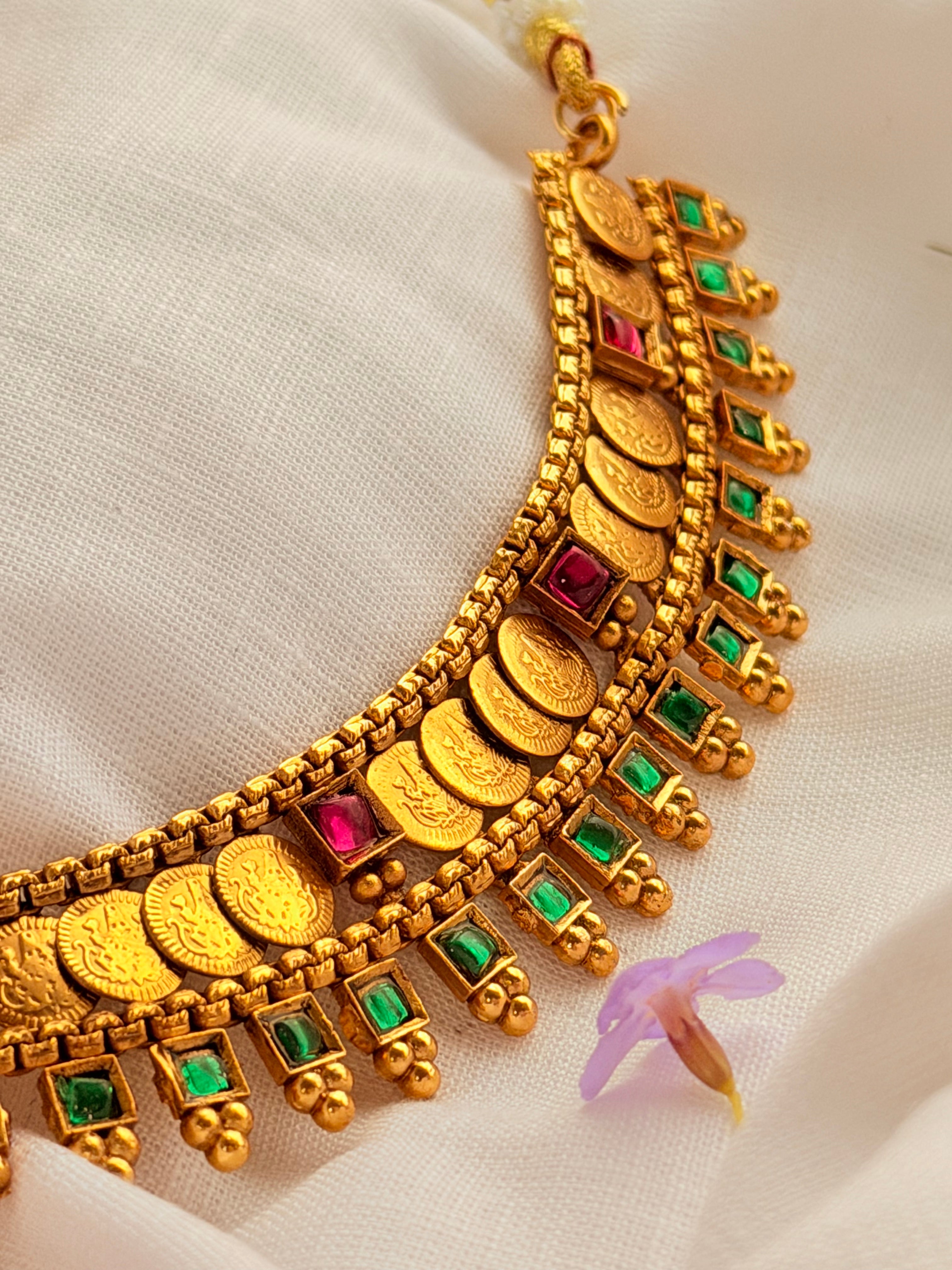 Lakshmi Kasu Coin Necklace Set - Lakshmi Kasu Coin Necklace Set (3)