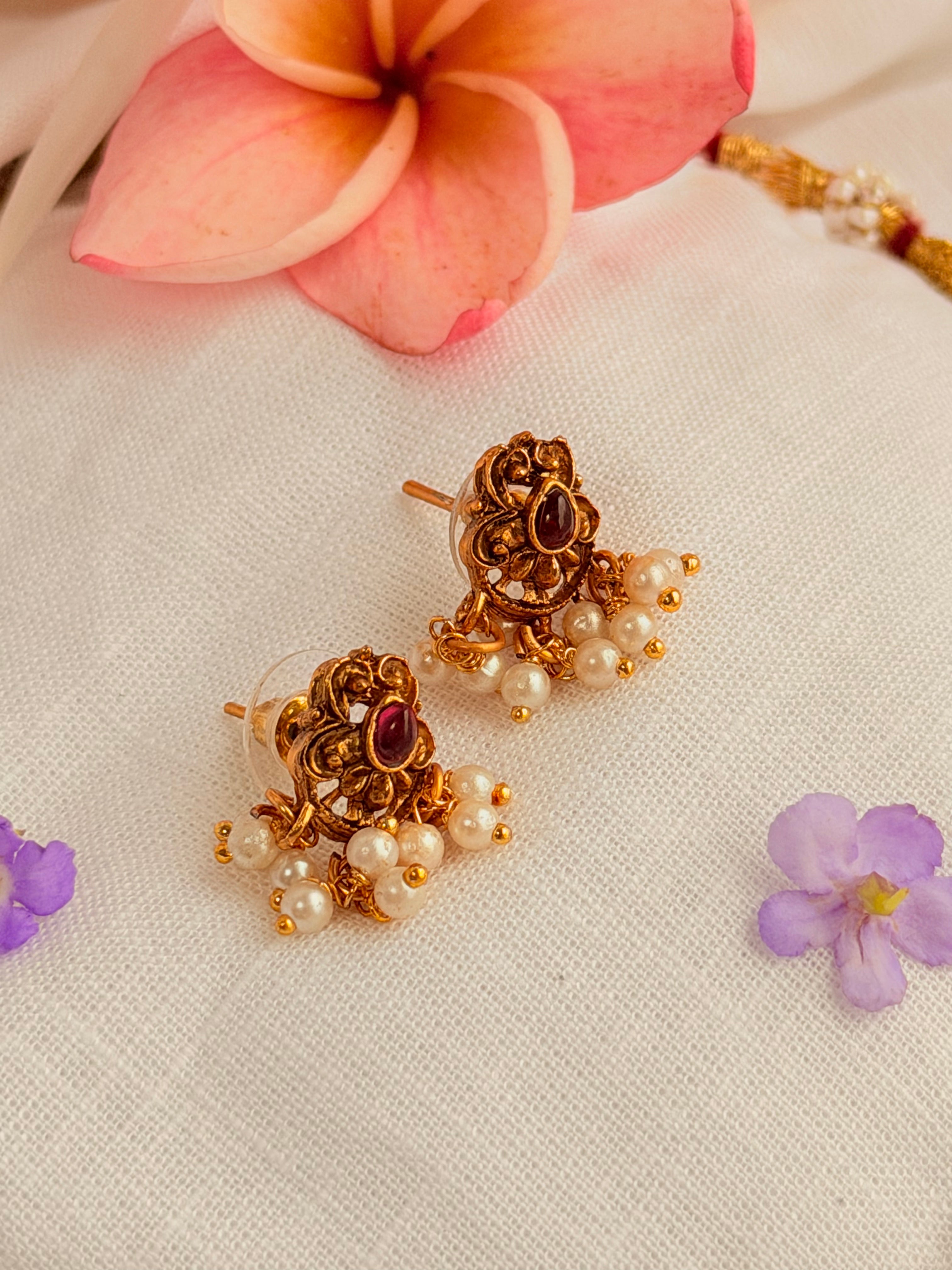 Rohisha Vishnu Temple Choker - Multi (3)