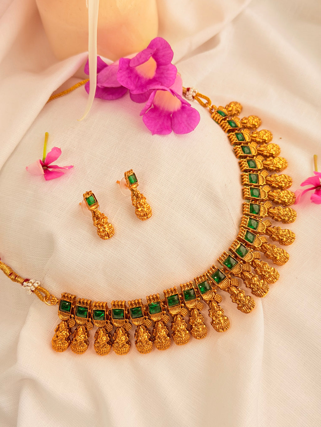 Ruvika Lakshmi Temple Necklace Set - Green (1)