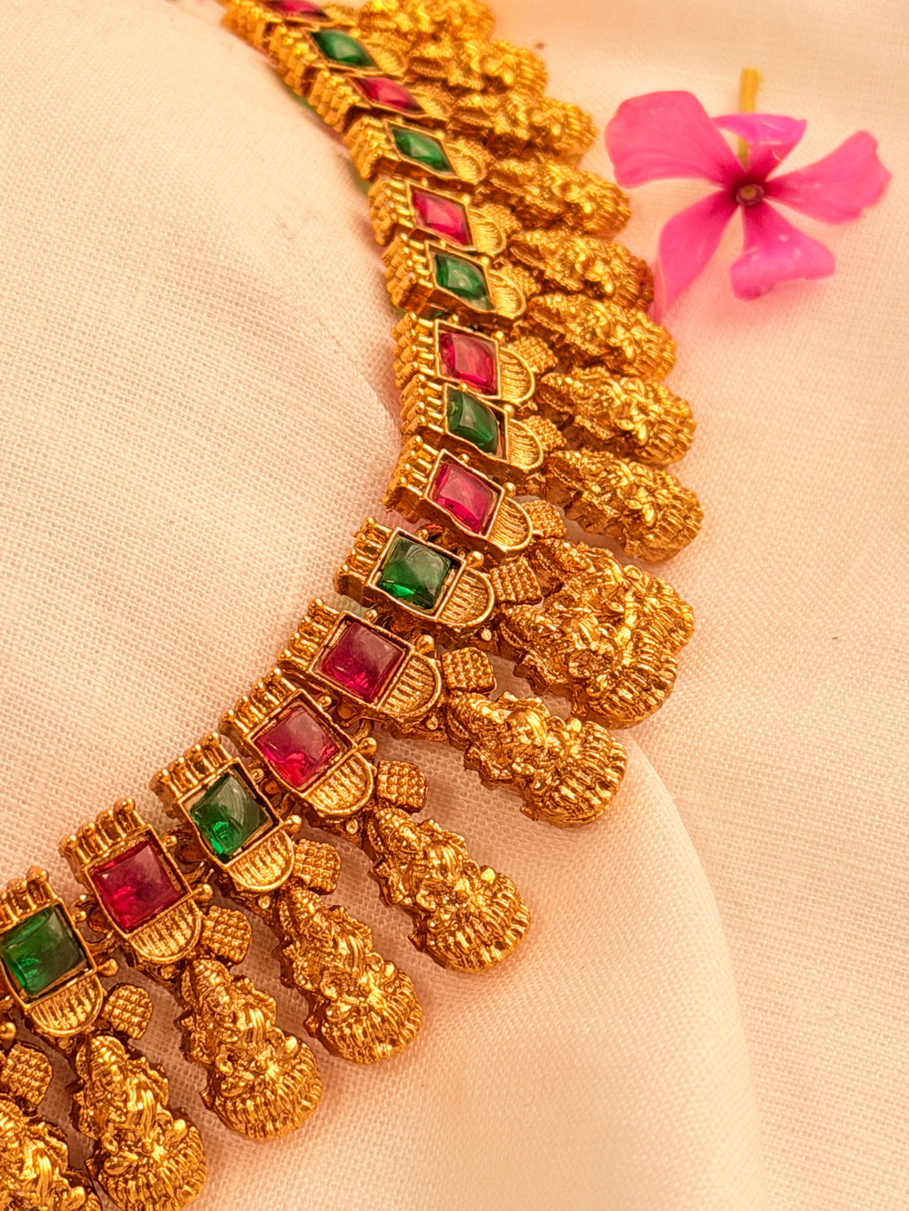 Ruvika Lakshmi Temple Necklace Set - Multi (2)
