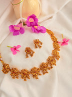 Roselle Necklace Set - Roselle Necklace Set (1)