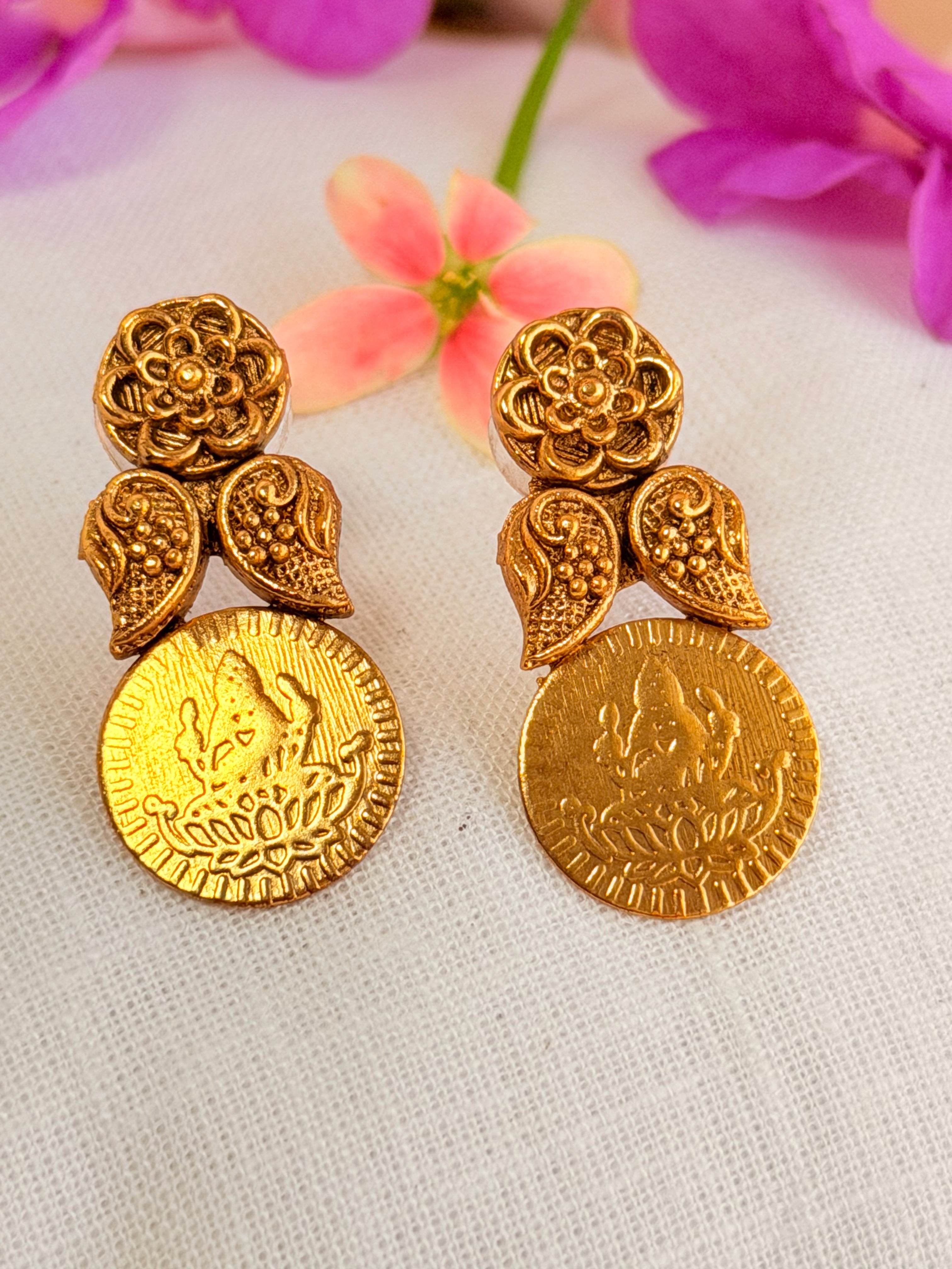 Kothai Necklace Set - Kothai Necklace Set (3)