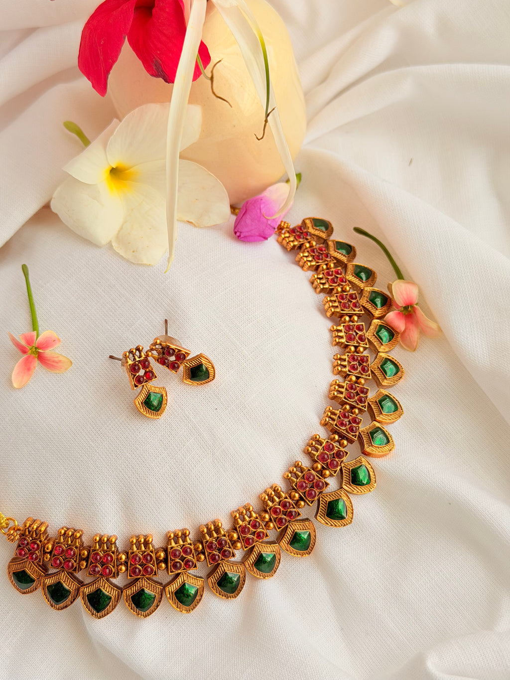 Meghavalli Necklace Set - Green (1)