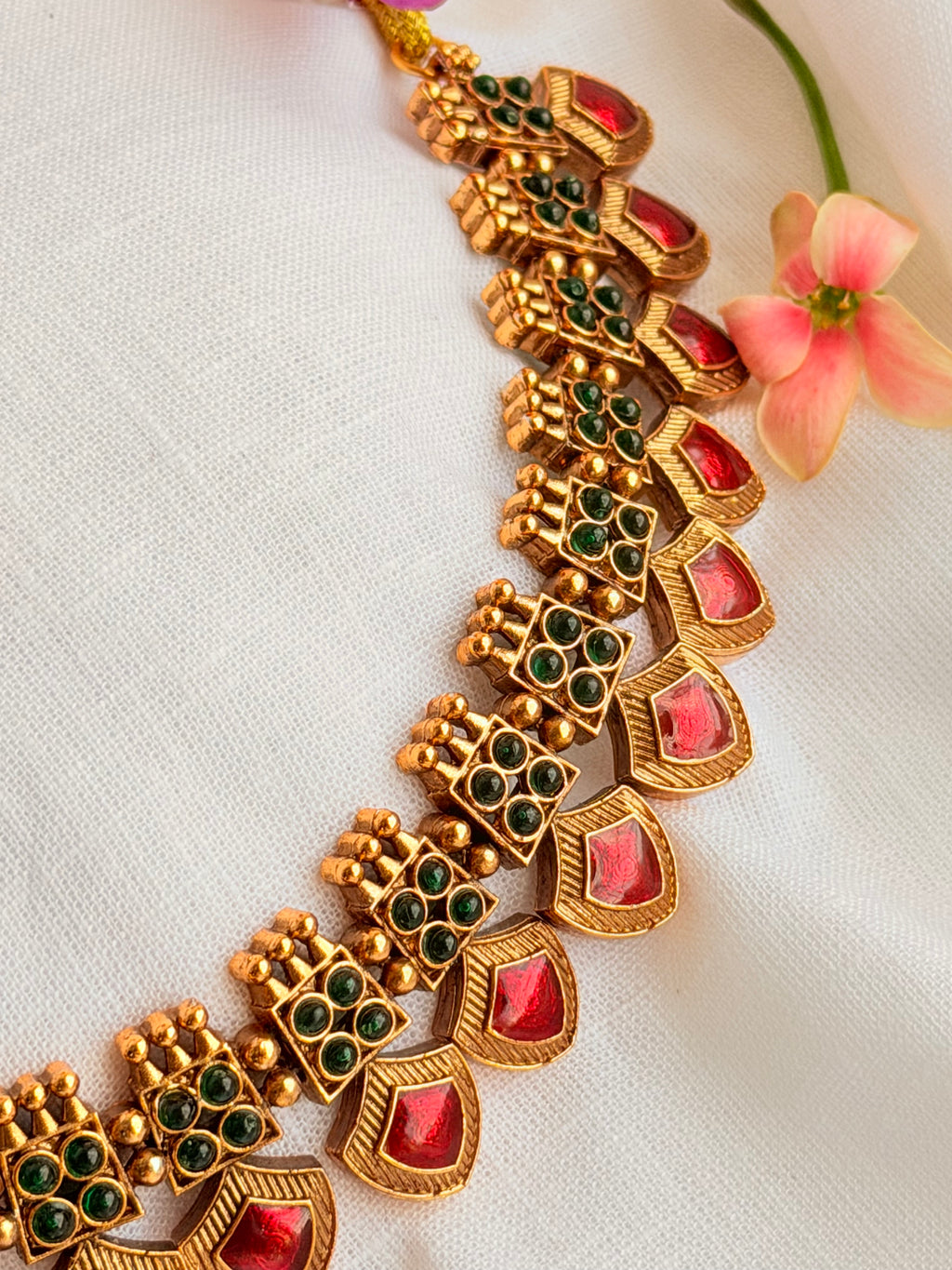 Meghavalli Necklace Set - Red (2)