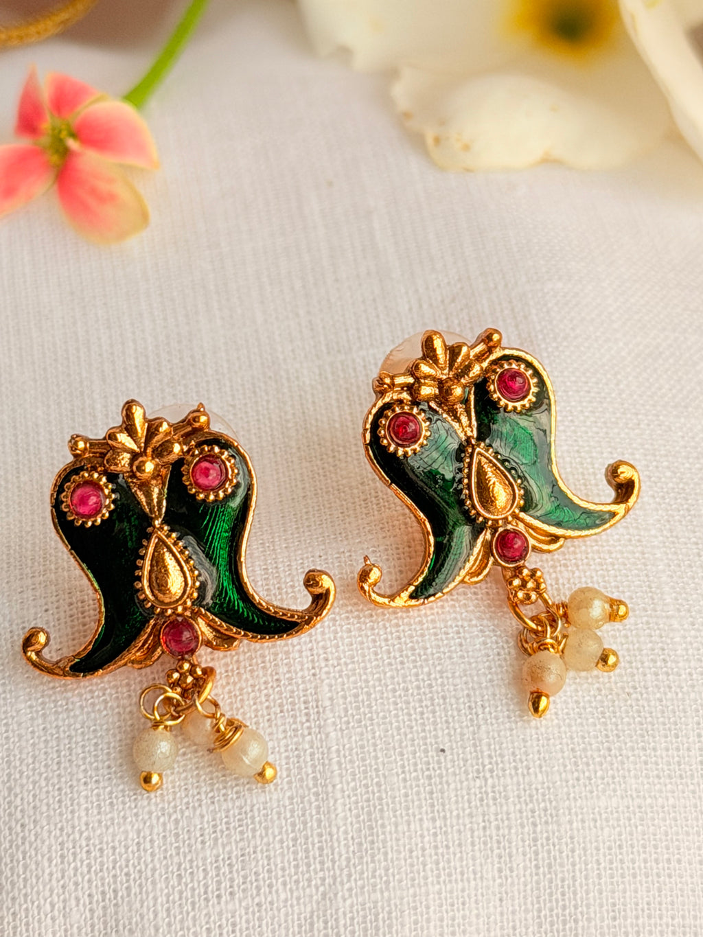 Poovam Kerala Enamel Peacock Necklace Set | Antique Gold Traditional Jewellery - Poovam Kerala Enamel Peacock Necklace Set | Antique Gold Traditional Jewellery (3)