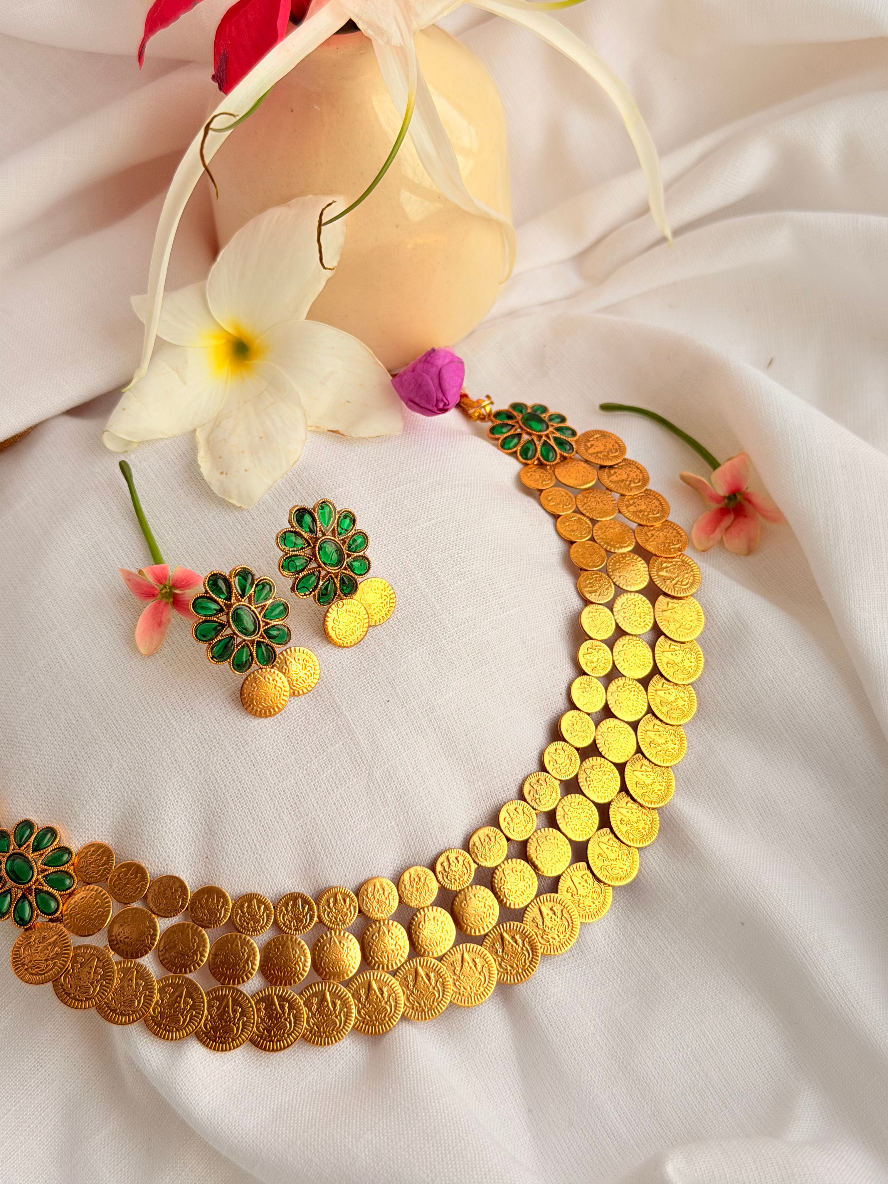 Aathirai Necklace Set - Green (1)