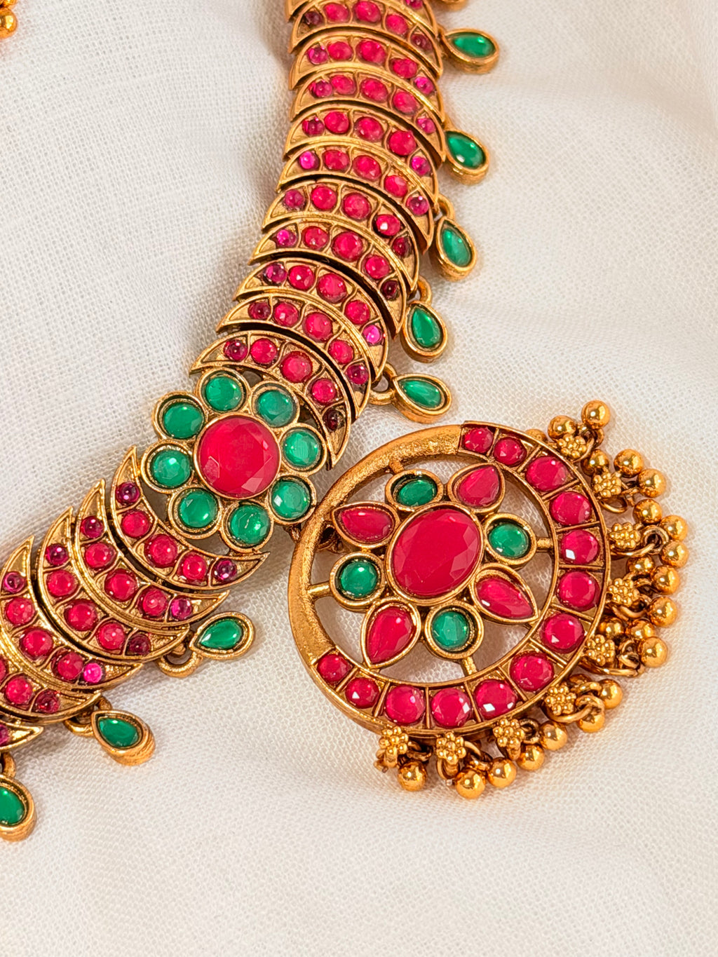 Amudhavalli Necklace Set - Multi (2)